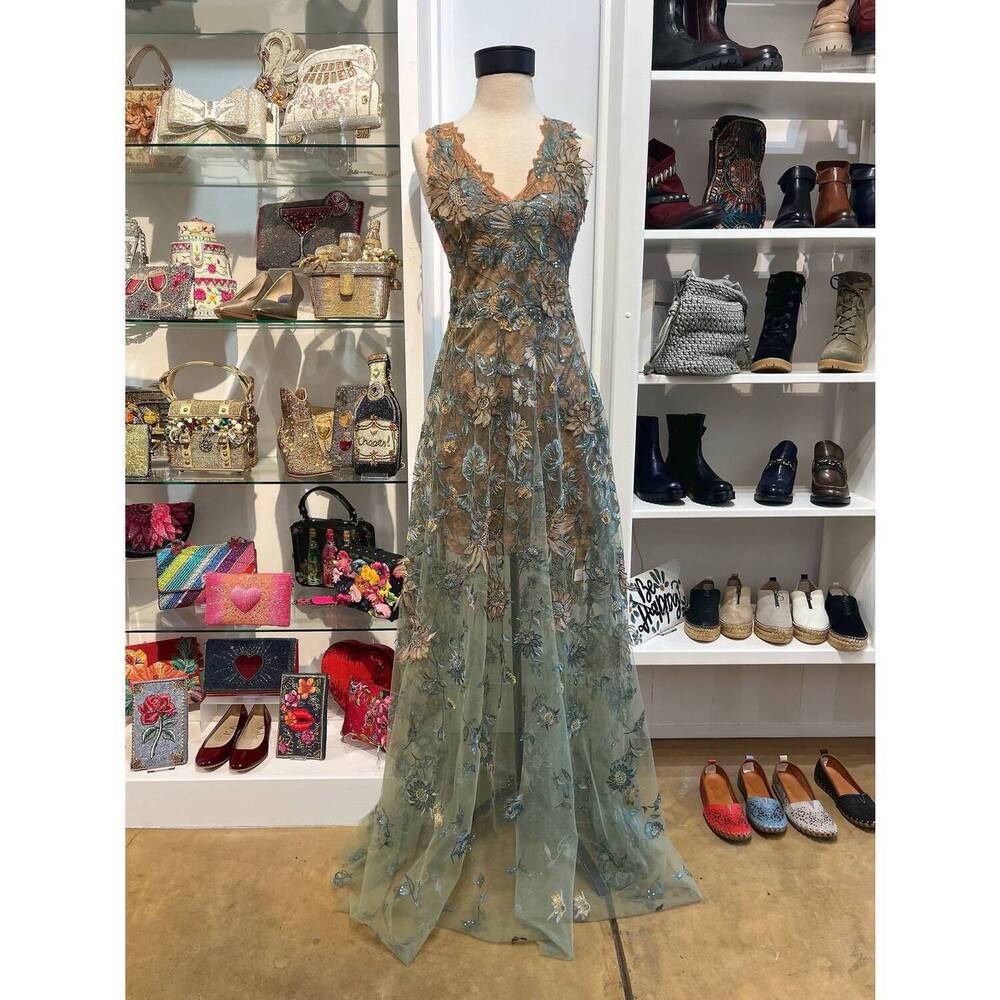 NEW OLVI’S rustic gown in rustic